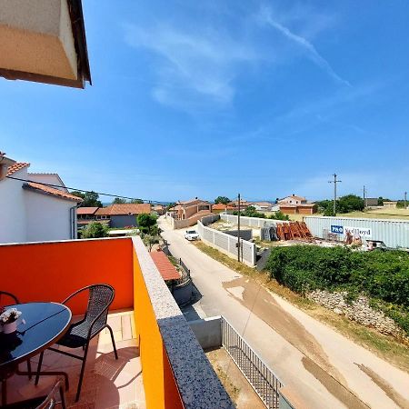 Apartman Zeljo Galizana ภายนอก รูปภาพ
