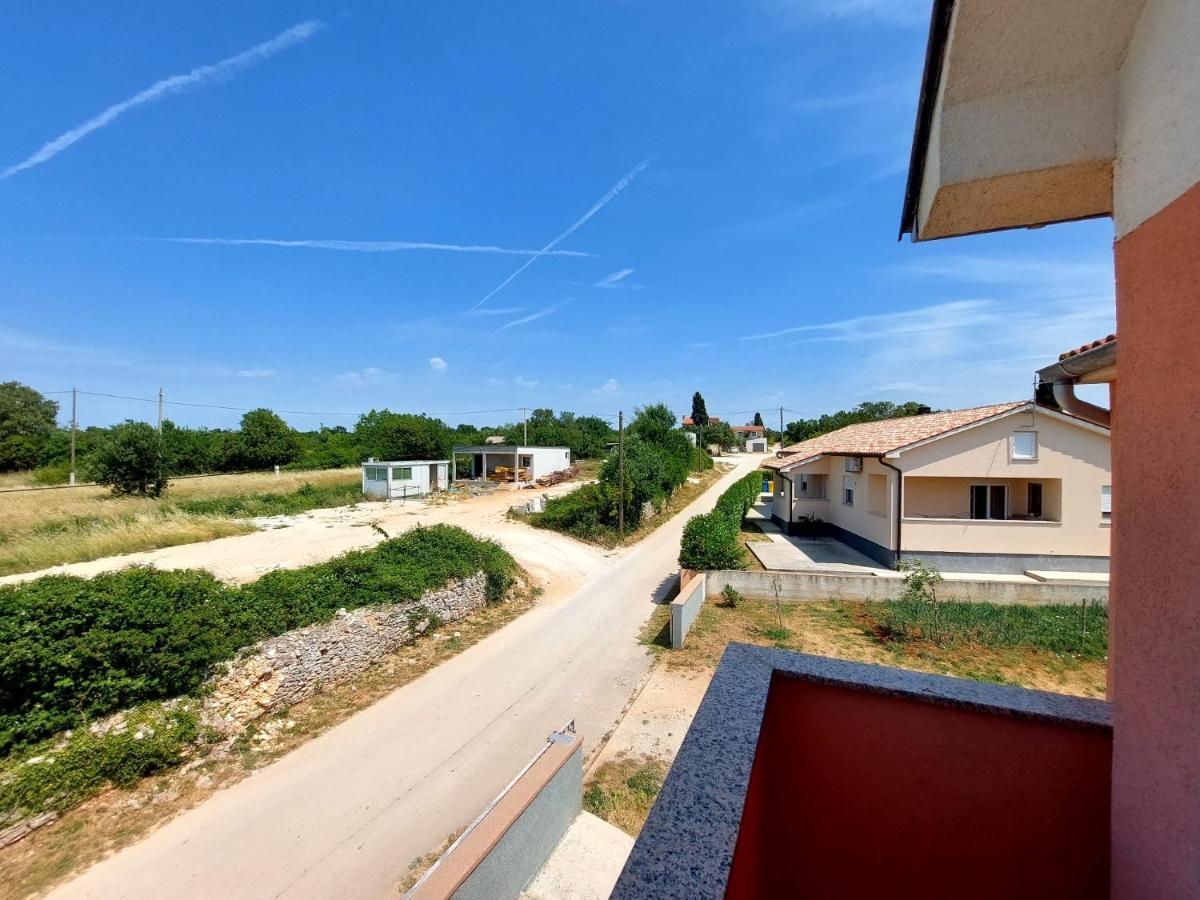 Apartman Zeljo Galizana ภายนอก รูปภาพ