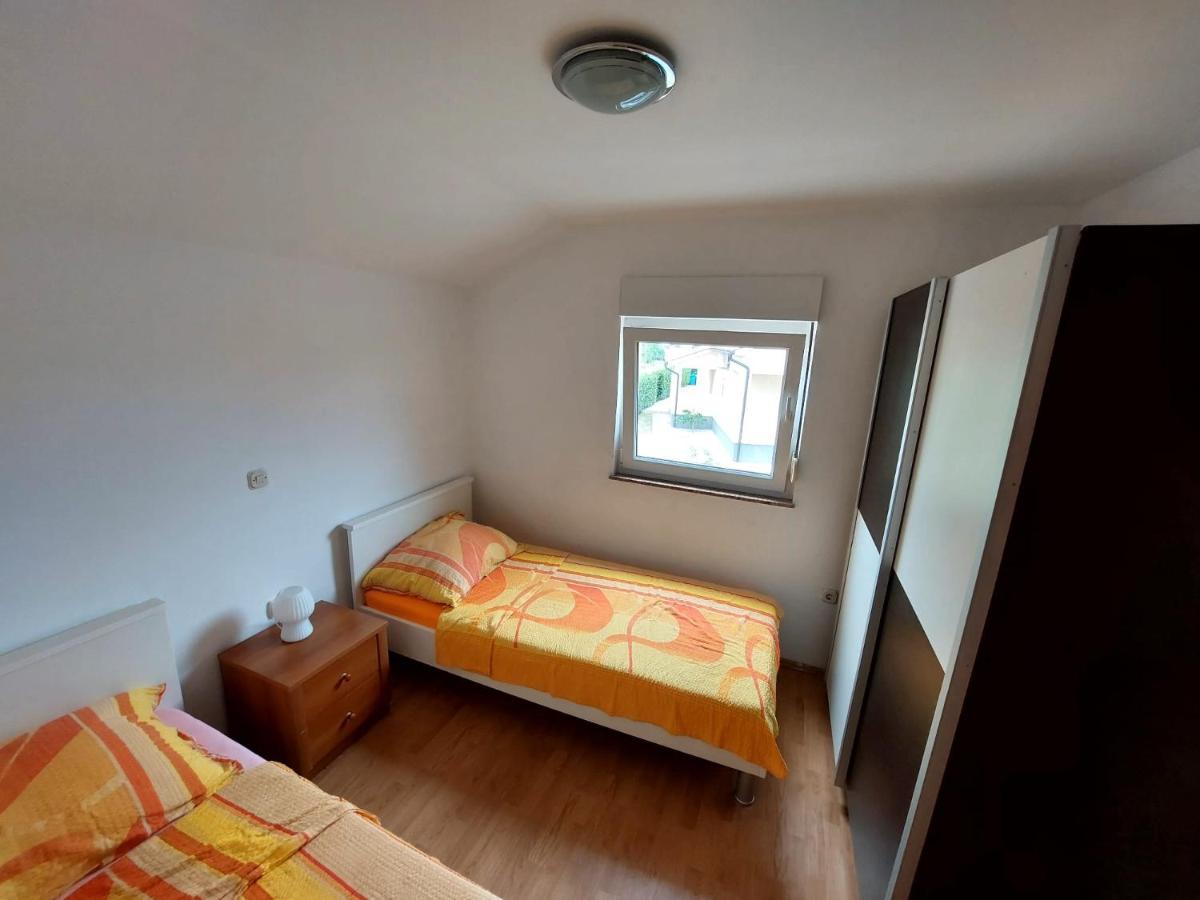 Apartman Zeljo Galizana ภายนอก รูปภาพ