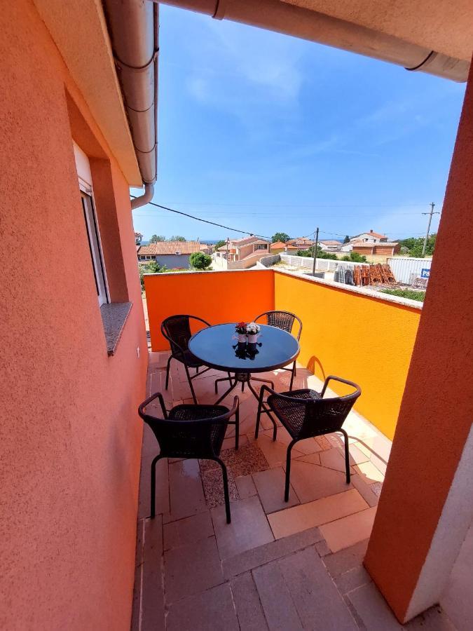 Apartman Zeljo Galizana ภายนอก รูปภาพ